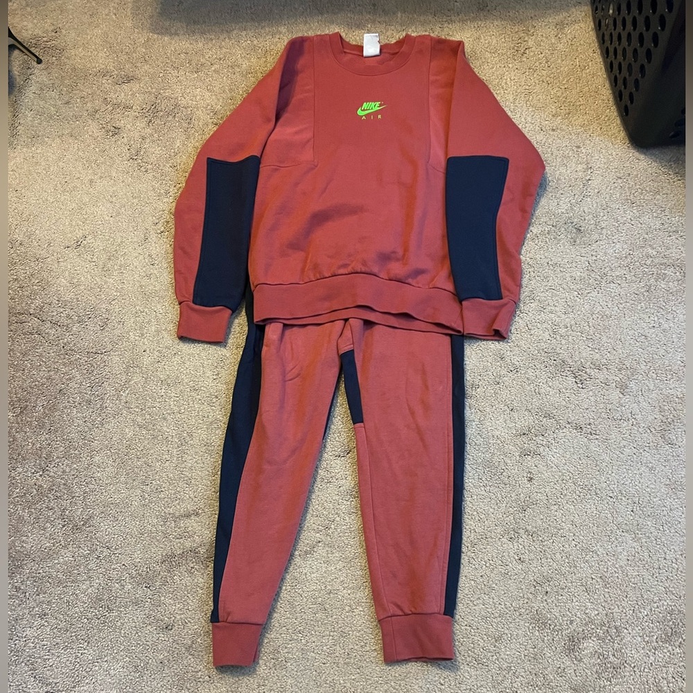Men Nike Jogging suit